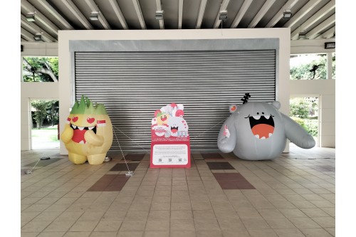 Customise 2m Inflatable Lighted Cartoons 2